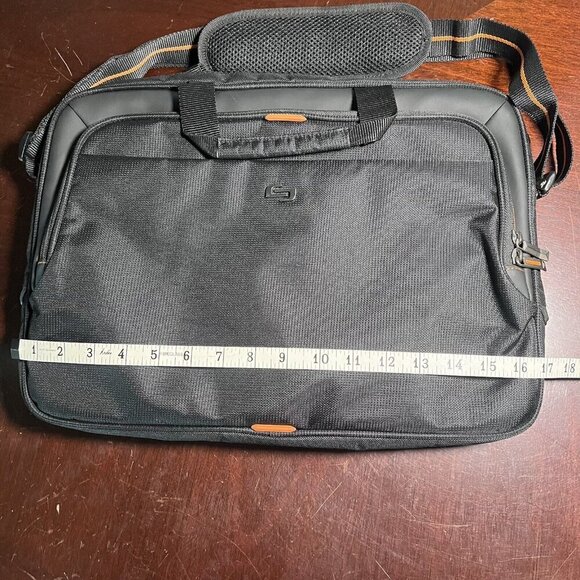 Solo Black Padded Laptop Computer Carrying Case Bag Tote Zippered Pockets - Picture 13 of 14